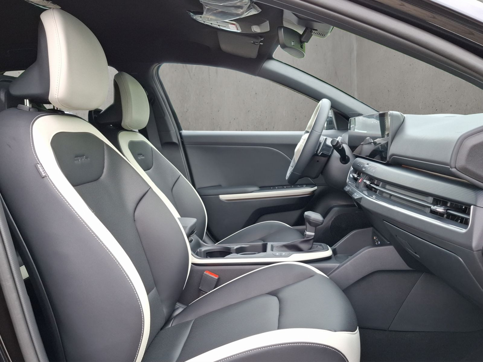 Kia K4 SW – Bild 17