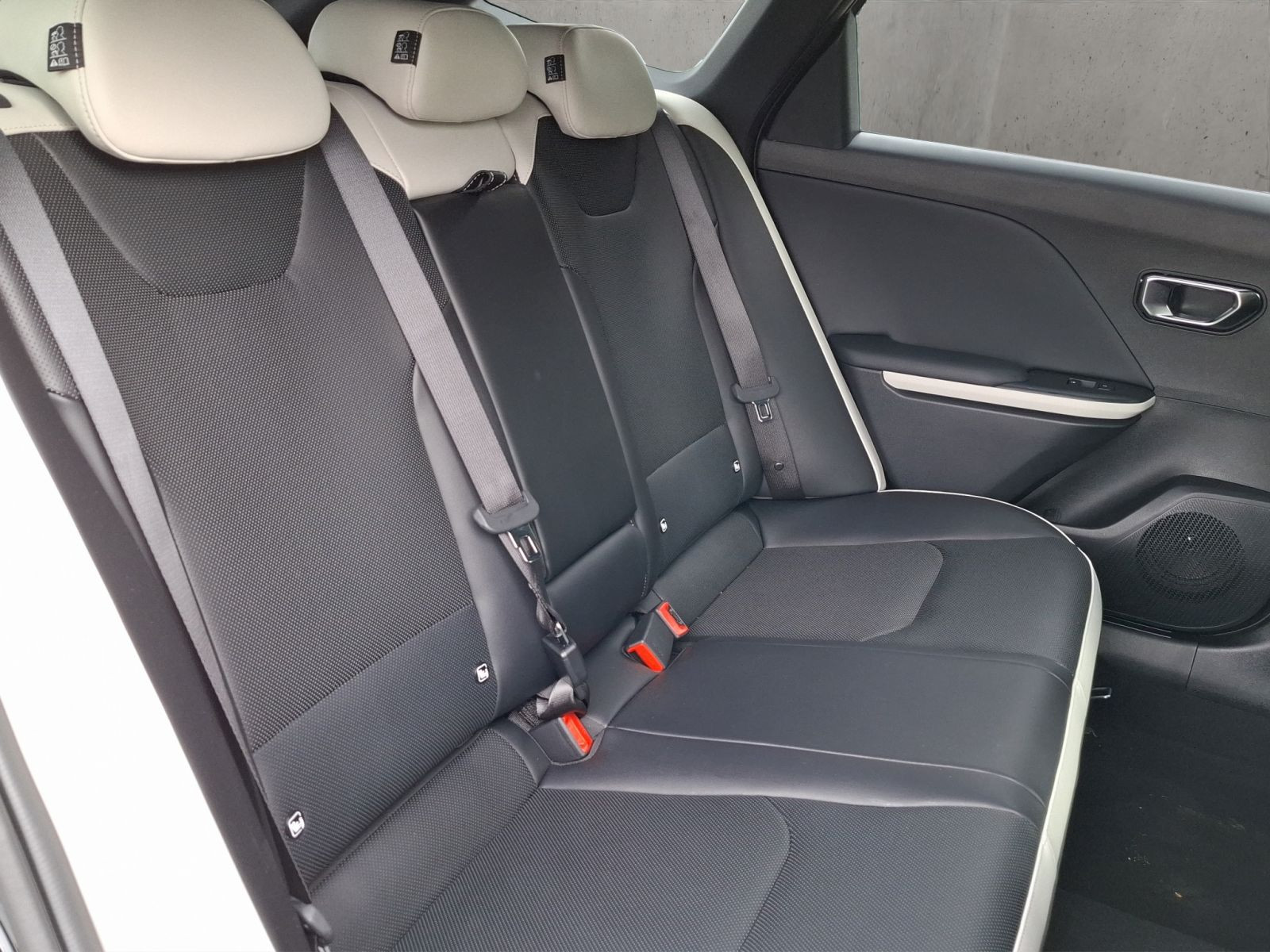 Kia K4 SW – Bild 18