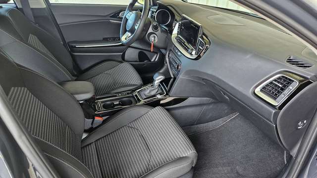 Kia Ceed – Bild 12