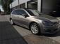 VW Golf Lounge BMT / Panorama / AHK / Navi / Xenon