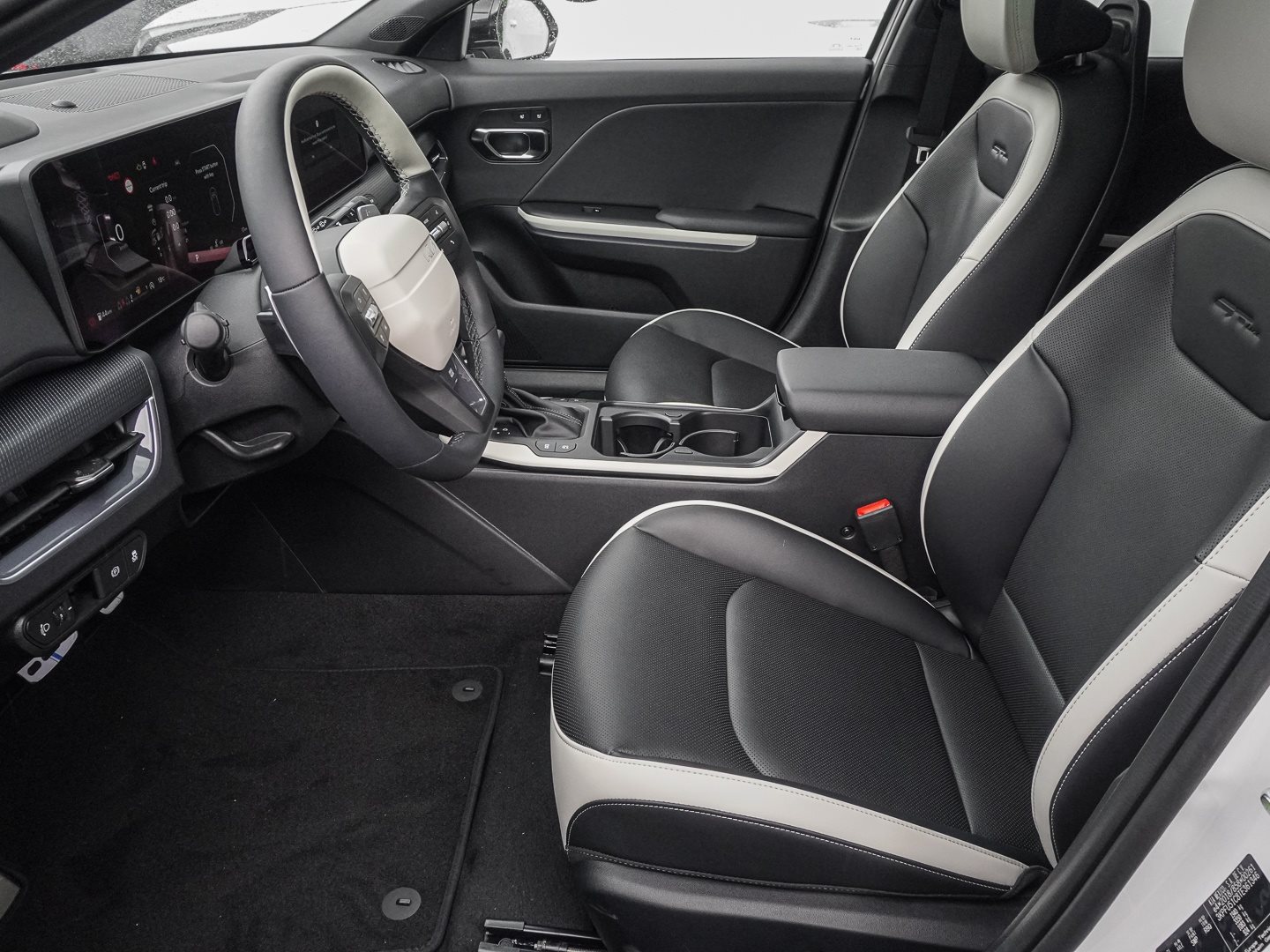 Kia K4 – Bild 14