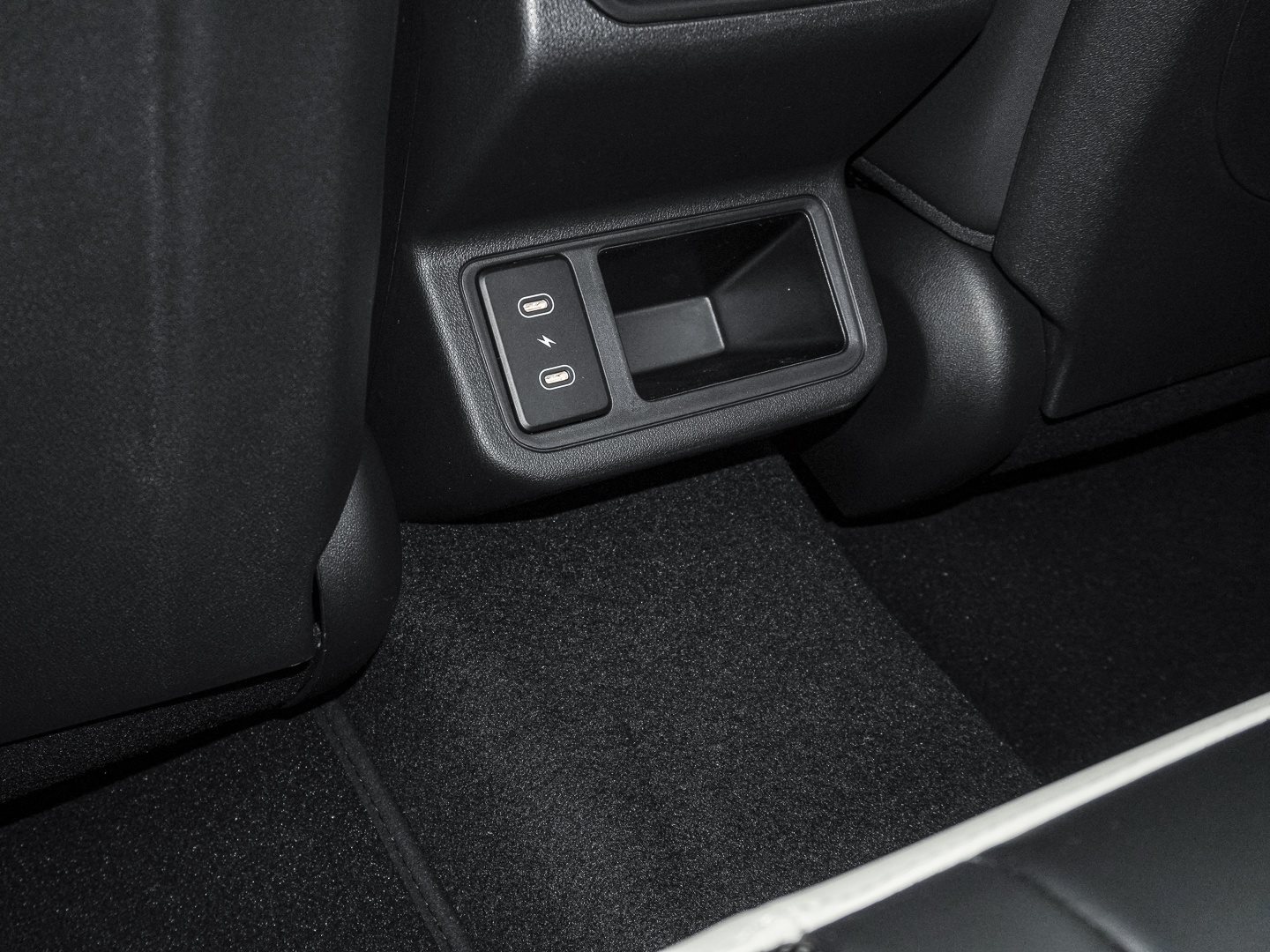 Kia K4 – Bild 20