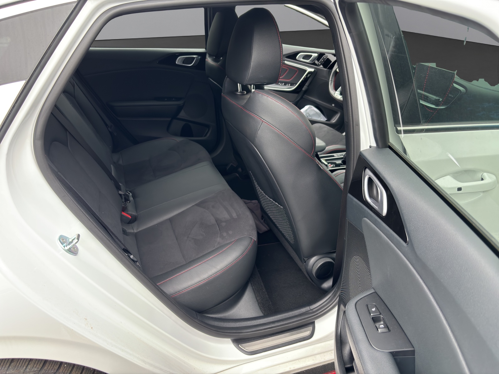 Kia ProCeed – Bild 8