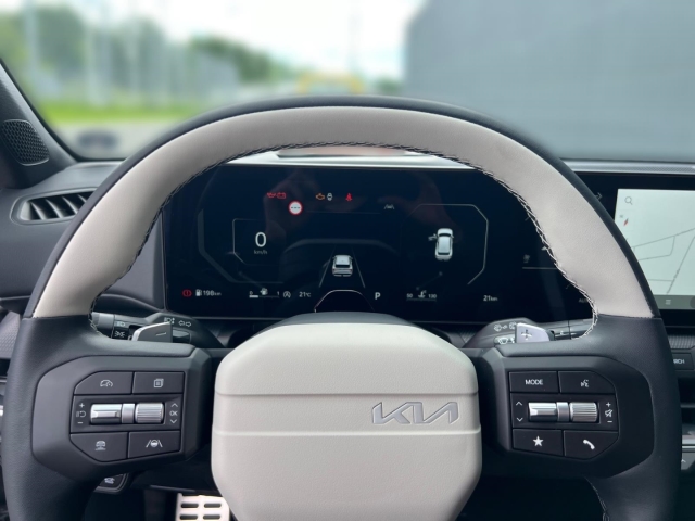 Kia K4 SW – Bild 8