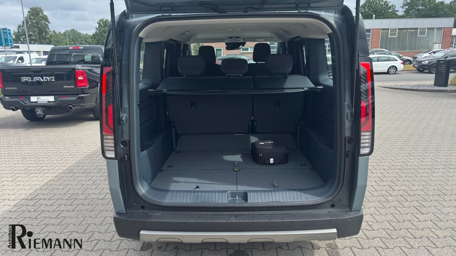 Kia PV5 – Bild 11
