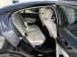 Jaguar XE R-Dynamic Black Navi Kamera LED EGSHD SHA Temp Alu19 E6