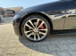 Jaguar XE R-Dynamic Black Navi Kamera LED EGSHD SHA Temp Alu19 E6