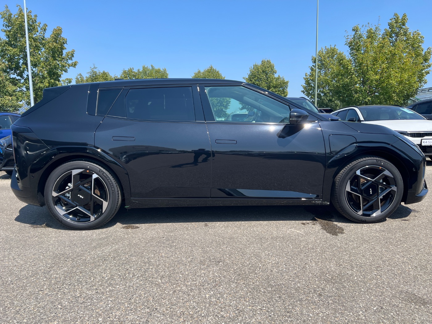 Kia EV4