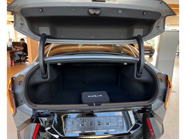 Kia EV4 Fastback – Bild 8