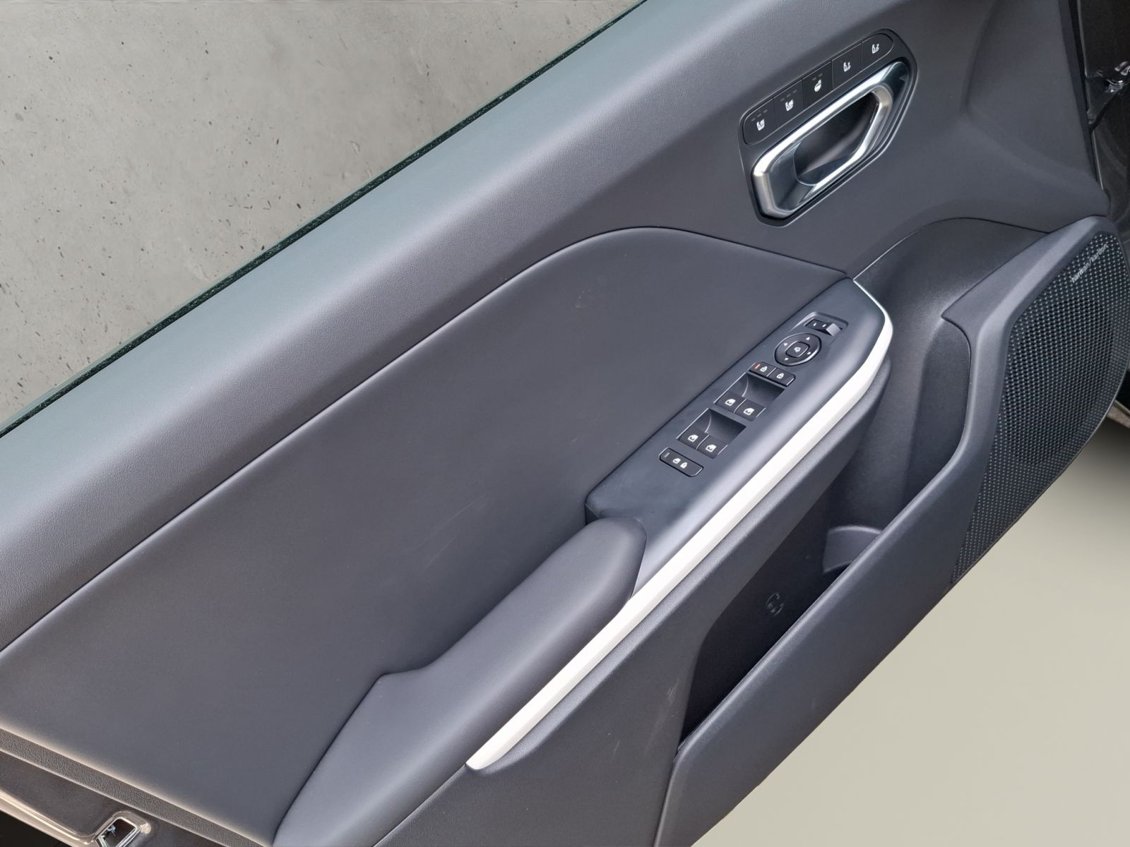 Kia K4 SW – Bild 12