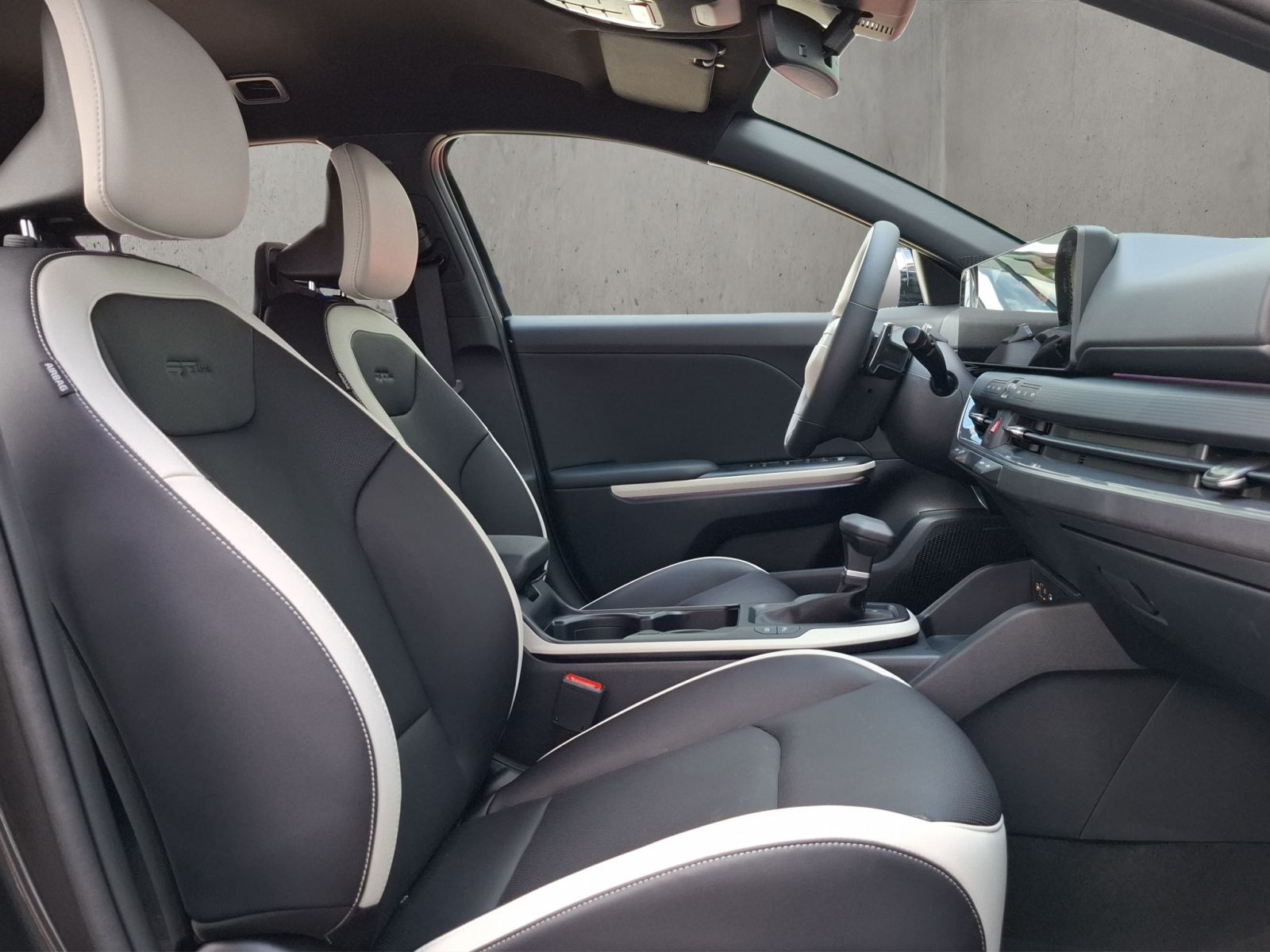 Kia K4 SW – Bild 17