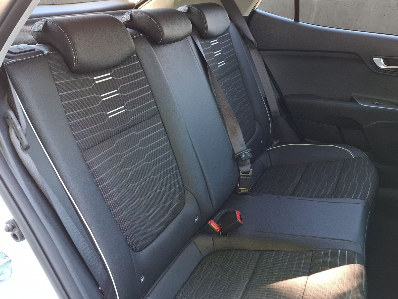 Kia Stonic – Bild 18