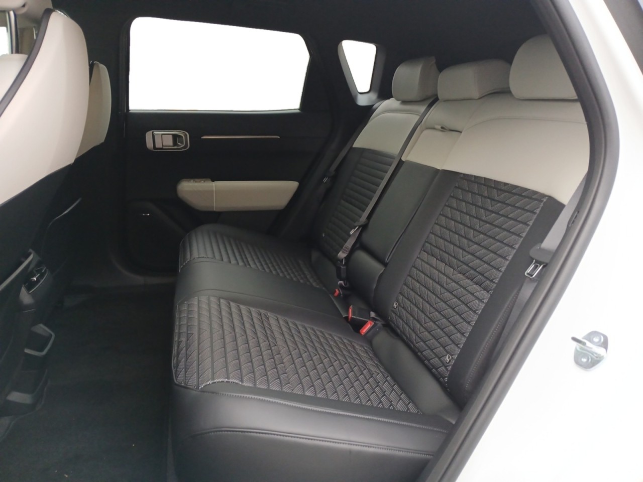 Kia EV4 – Bild 13