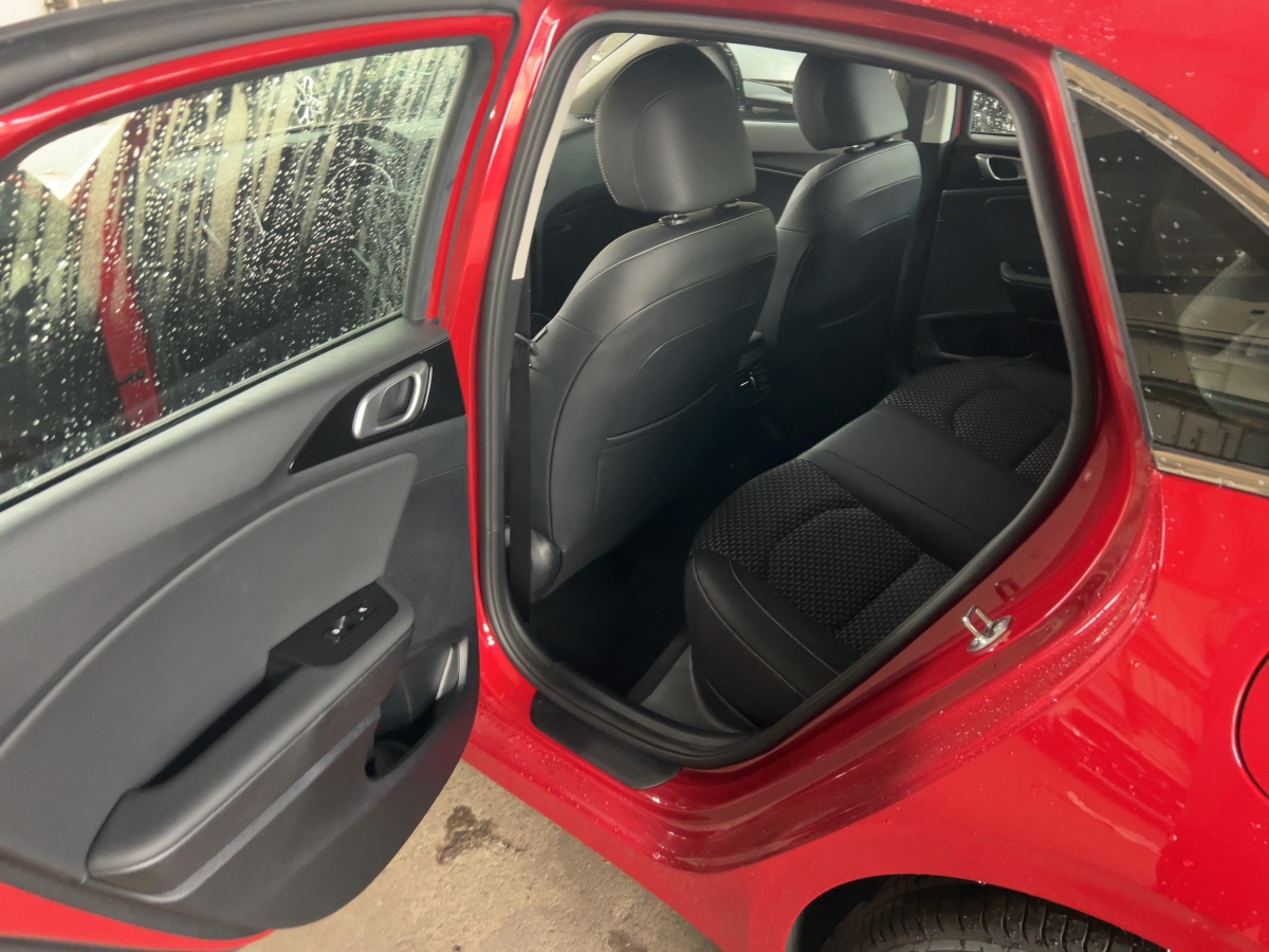 Kia cee'd – Bild 16