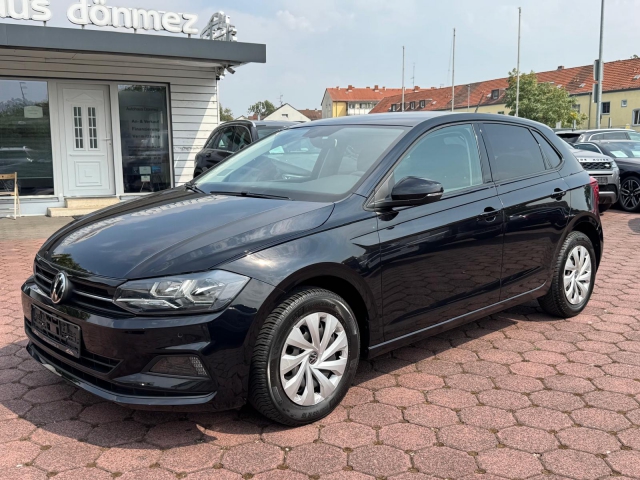 VW Polo Comfortline KEYLESS CARPLAY PDC DAB