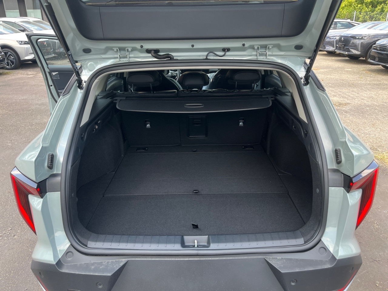 Kia K4 SW – Bild 12