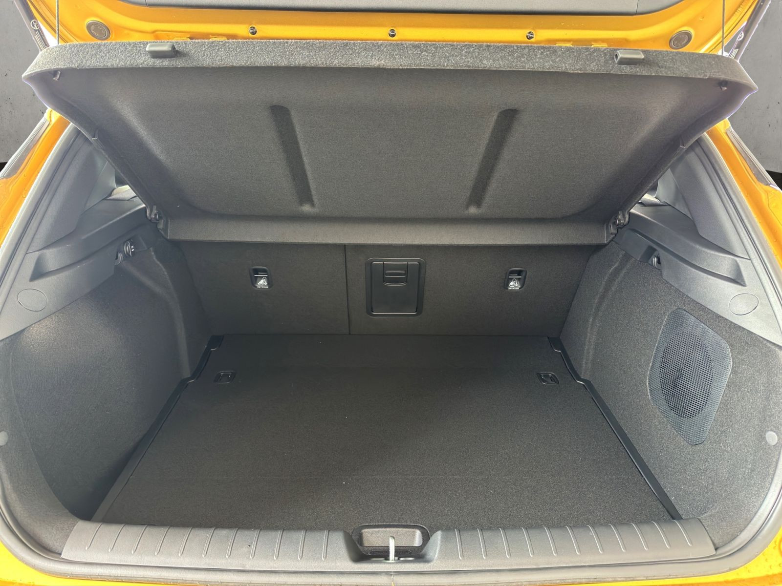 Kia K4 – Bild 18