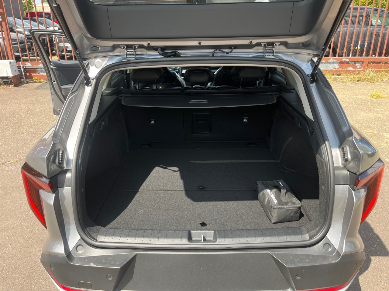 Kia K4 SW – Bild 12