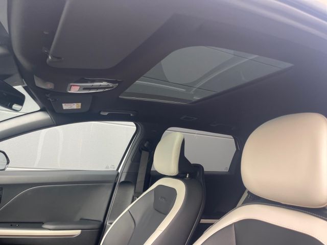 Kia K4 SW – Bild 15
