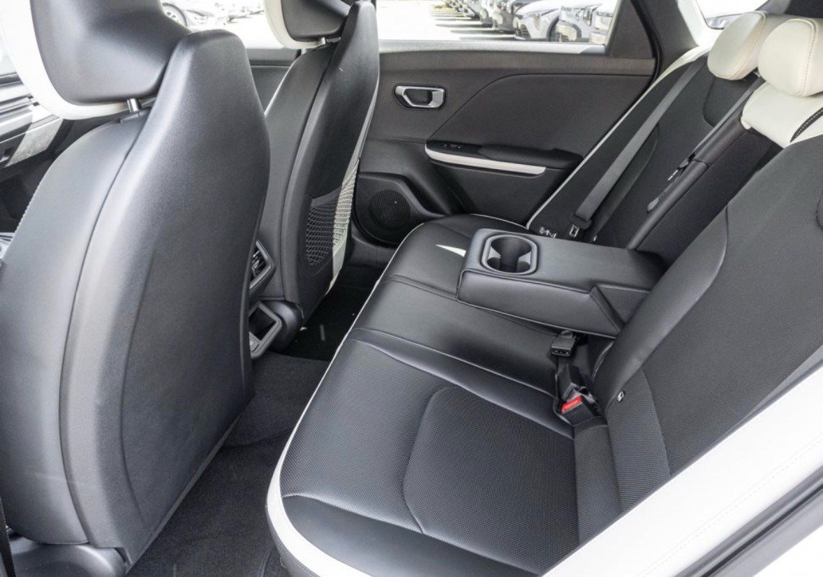 Kia K4 – Bild 10