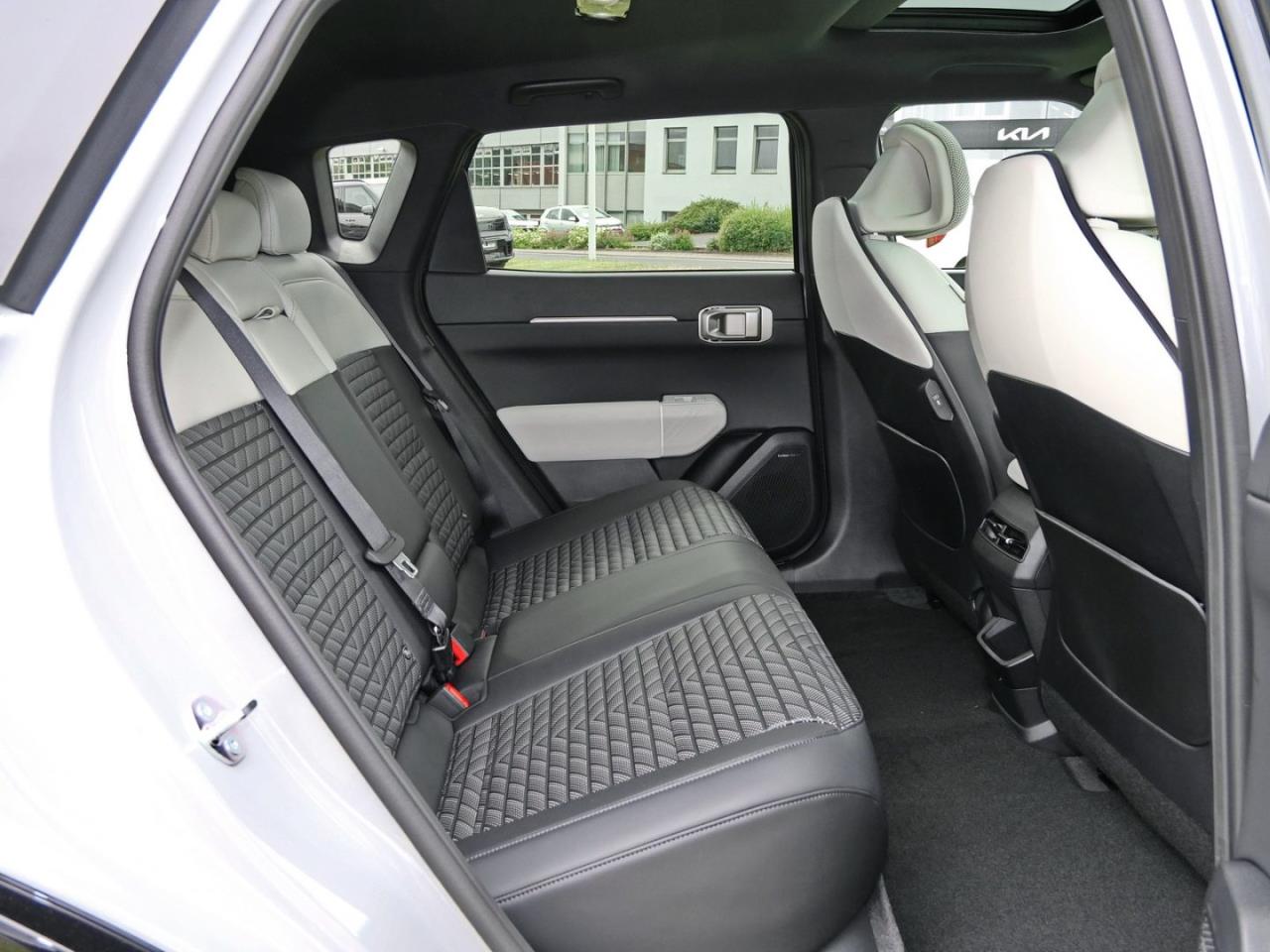 Kia EV4 – Bild 11