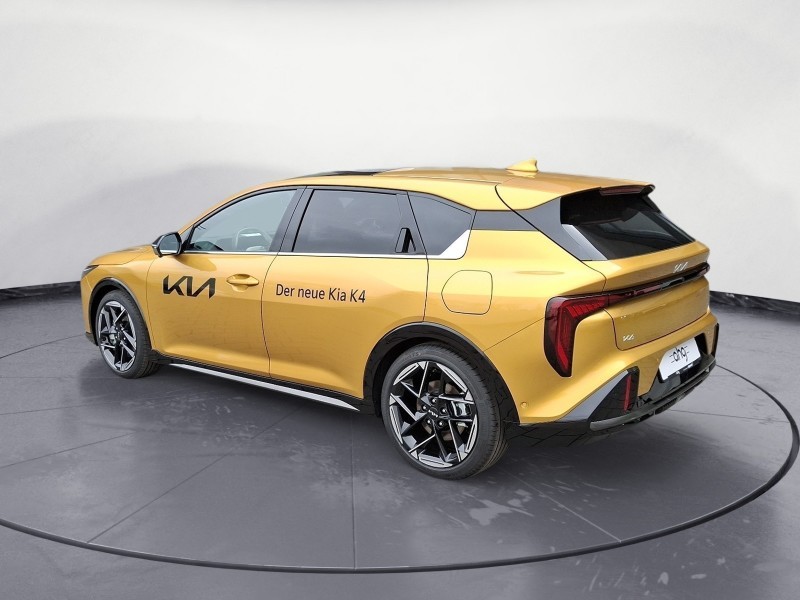 Kia K4