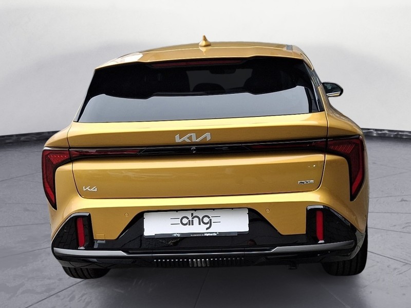 Kia K4