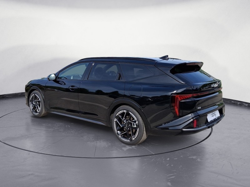 Kia K4