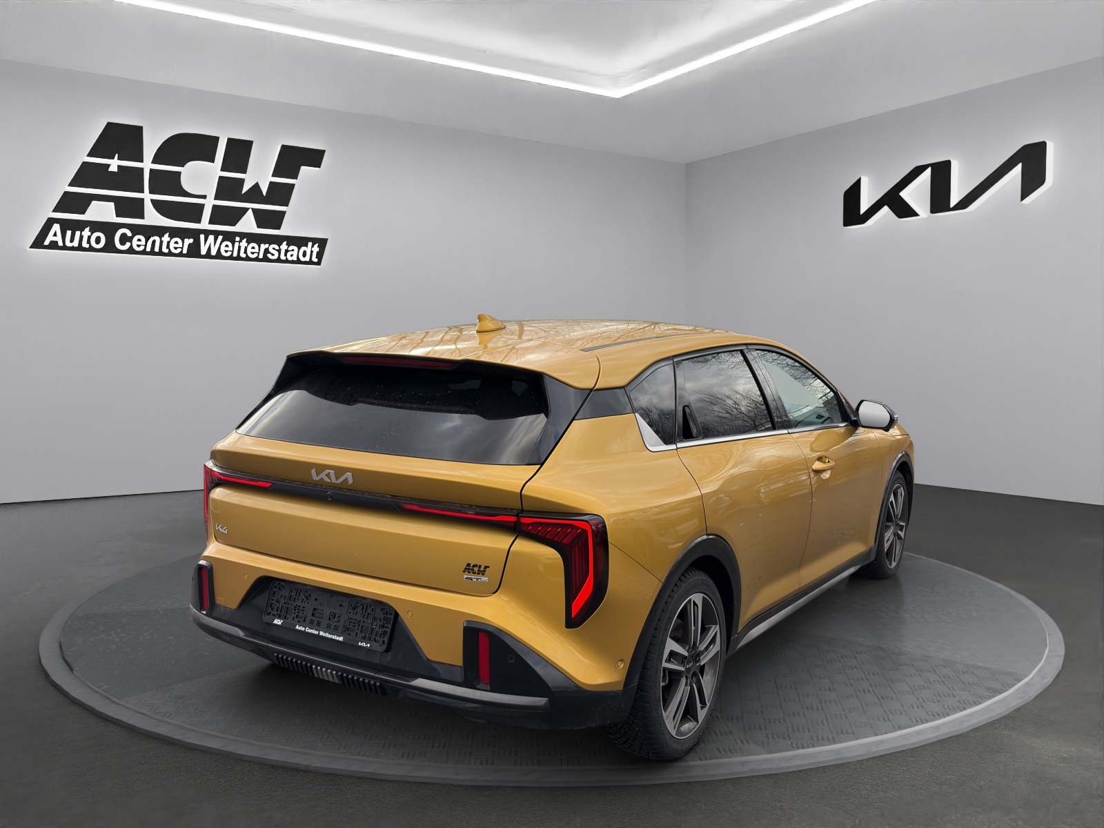 Kia K4