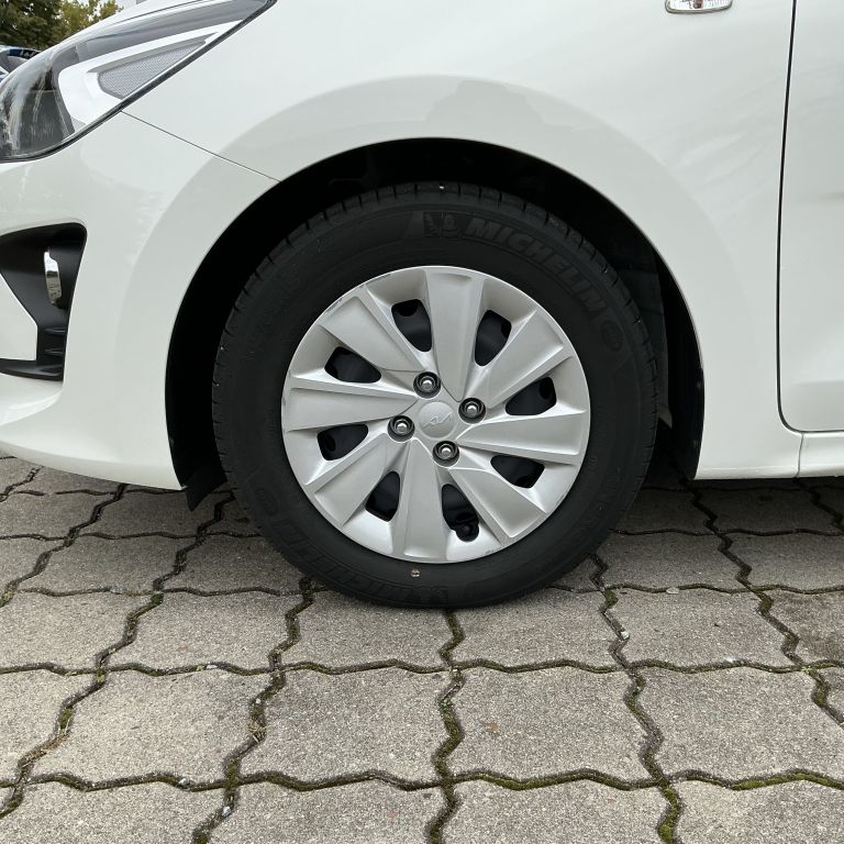 Kia Rio – Bild 2