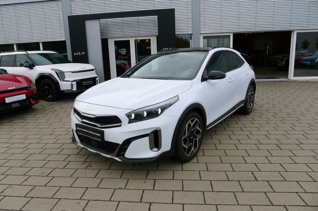Kia Andere