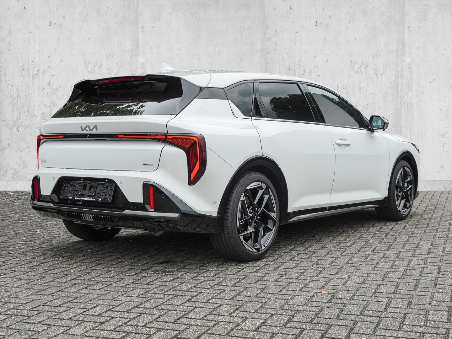 Kia K4 – Bild 2