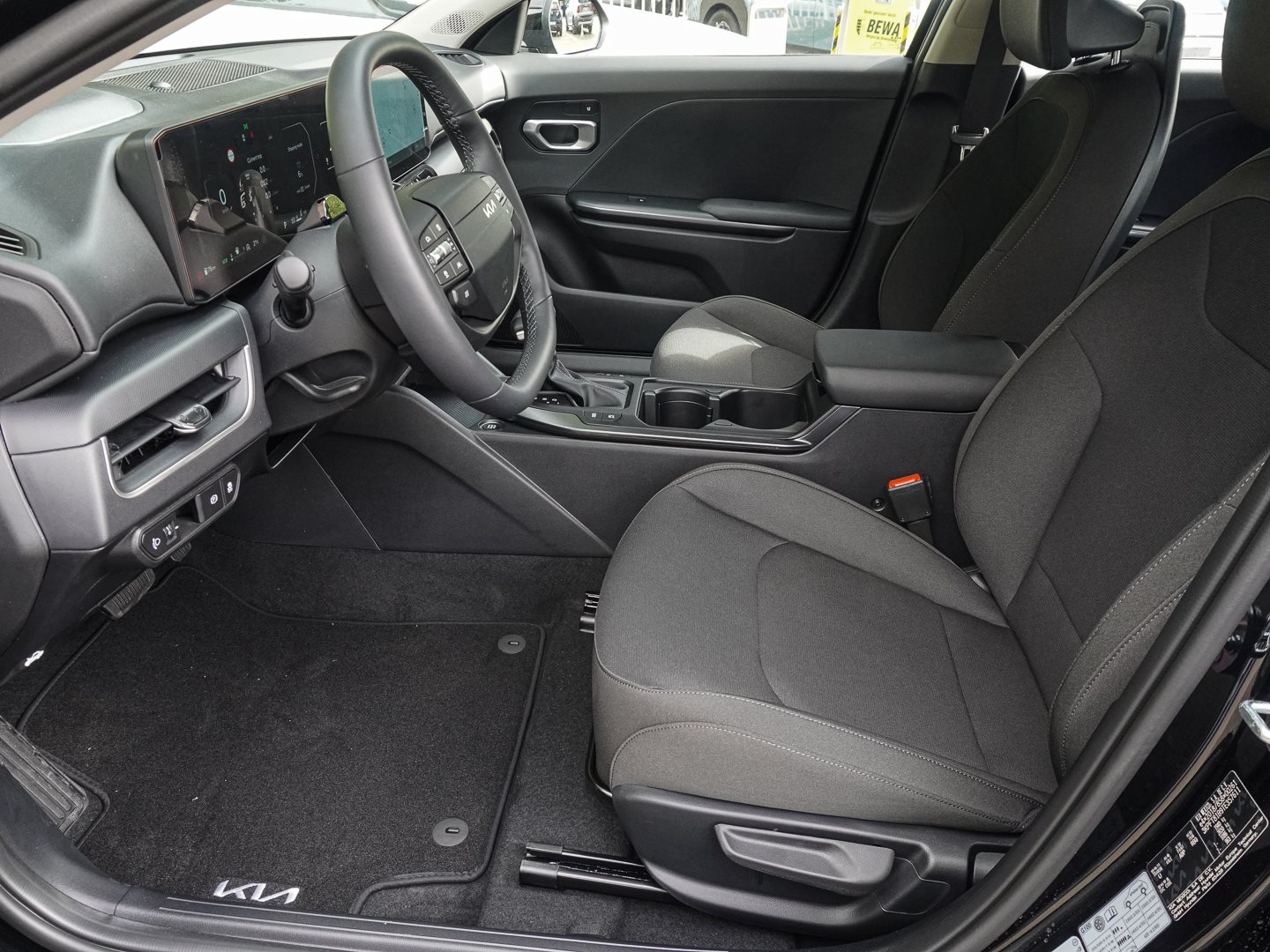 Kia K4 SW – Bild 13