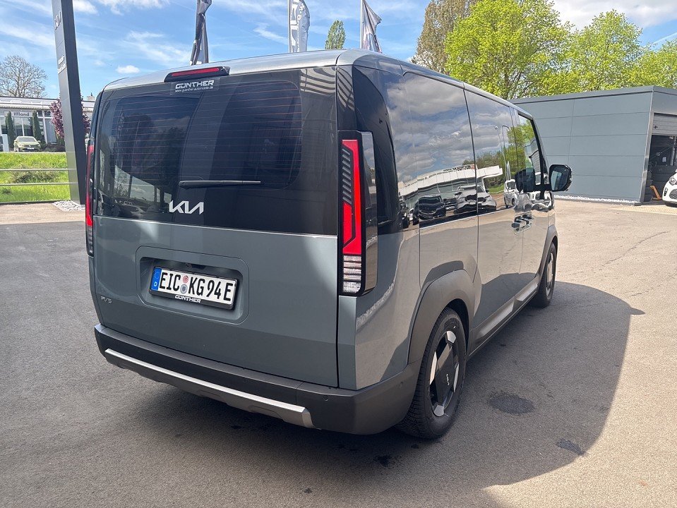 Kia PV5