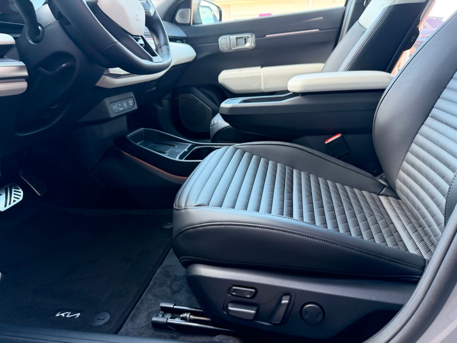 Kia EV4 – Bild 12