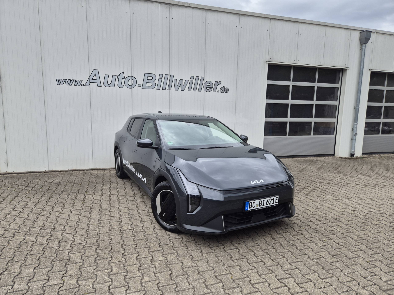 Kia EV4
