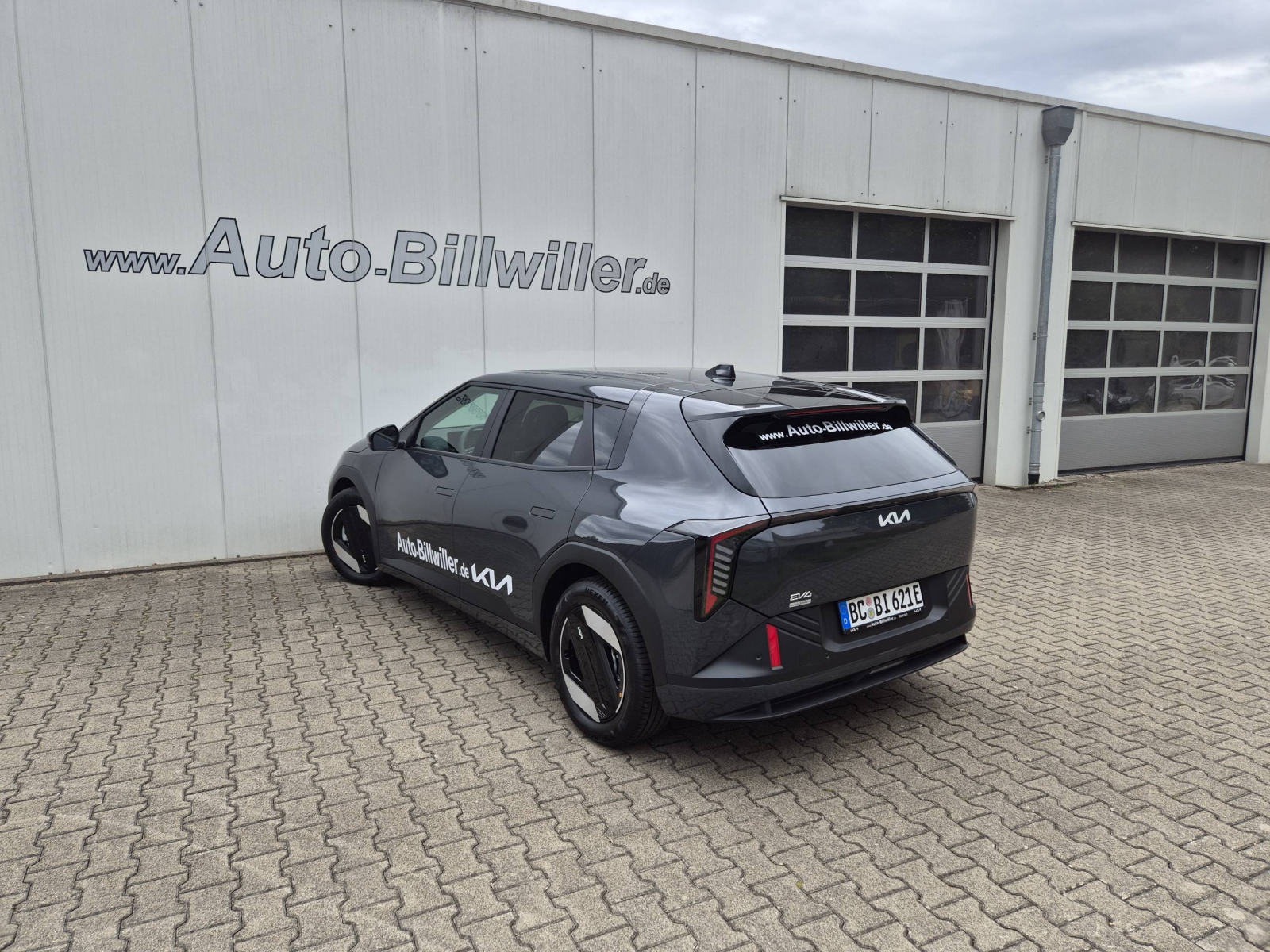 Kia EV4