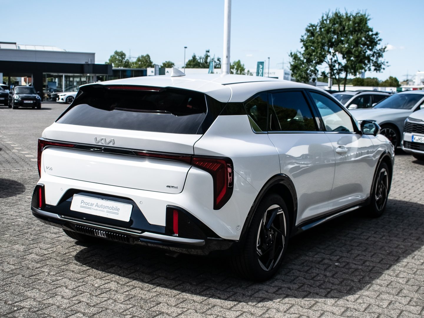 Kia K4 – Bild 2