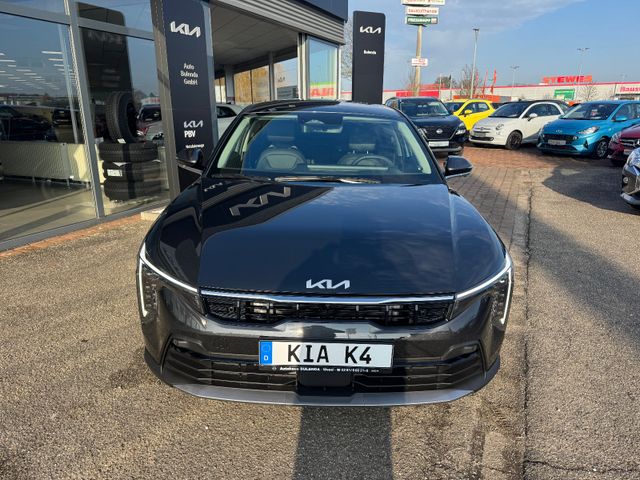 Kia K4