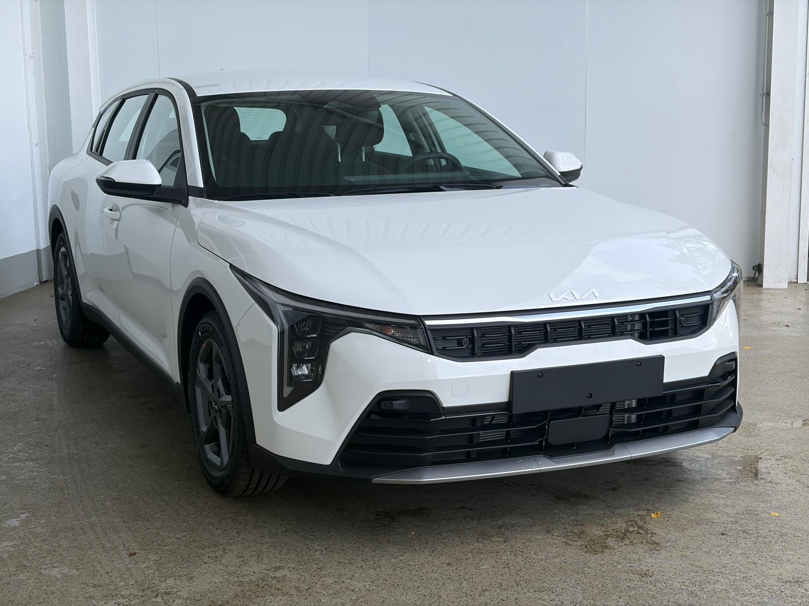 Kia K4