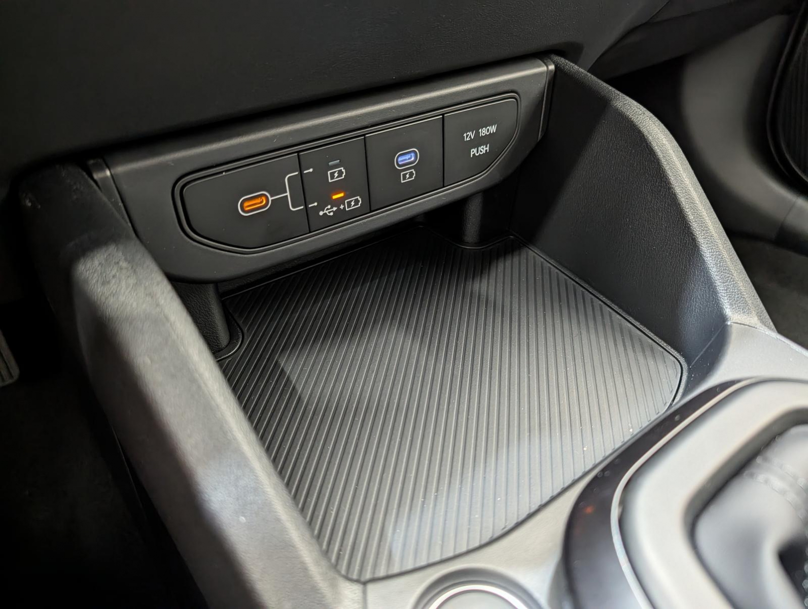 Kia K4 – Bild 18