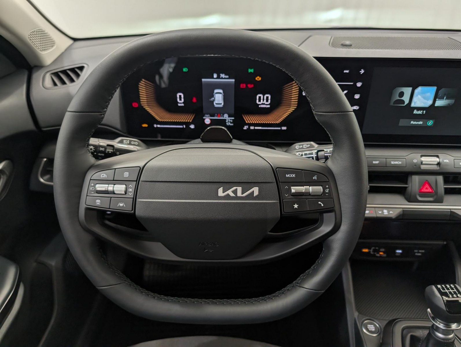 Kia K4 – Bild 8