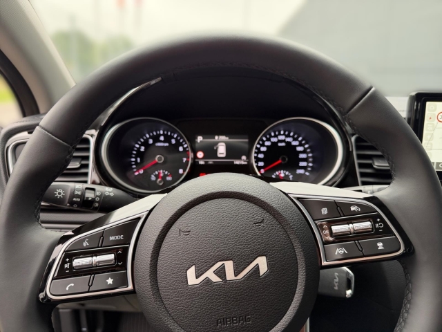 Kia cee'd – Bild 11