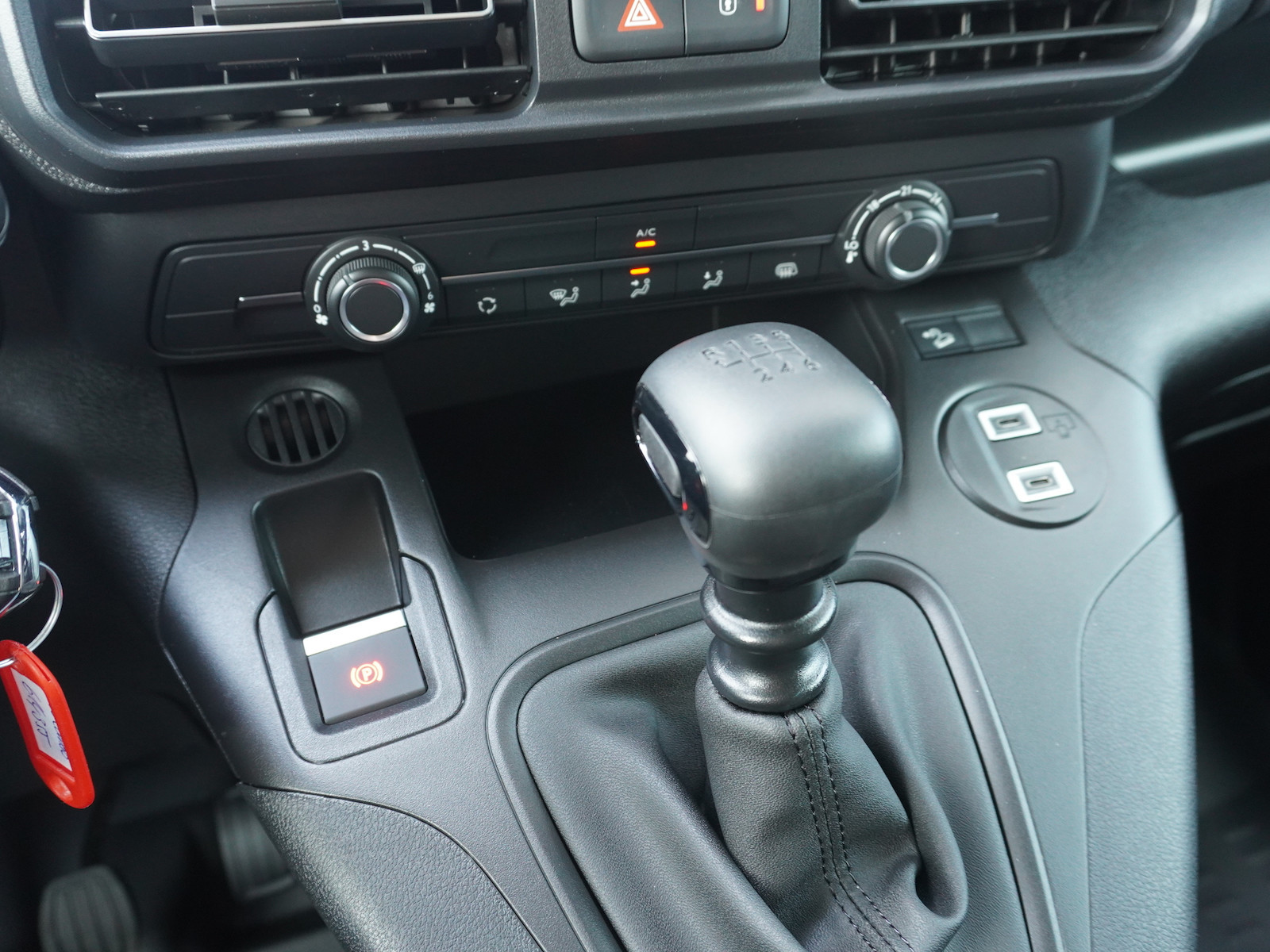 157600741 - Opel Combo #24 157600741 - Opel Combo #24