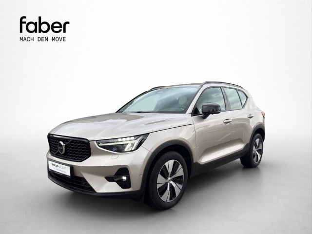 Volvo XC40 B4 2WD Plus Dark