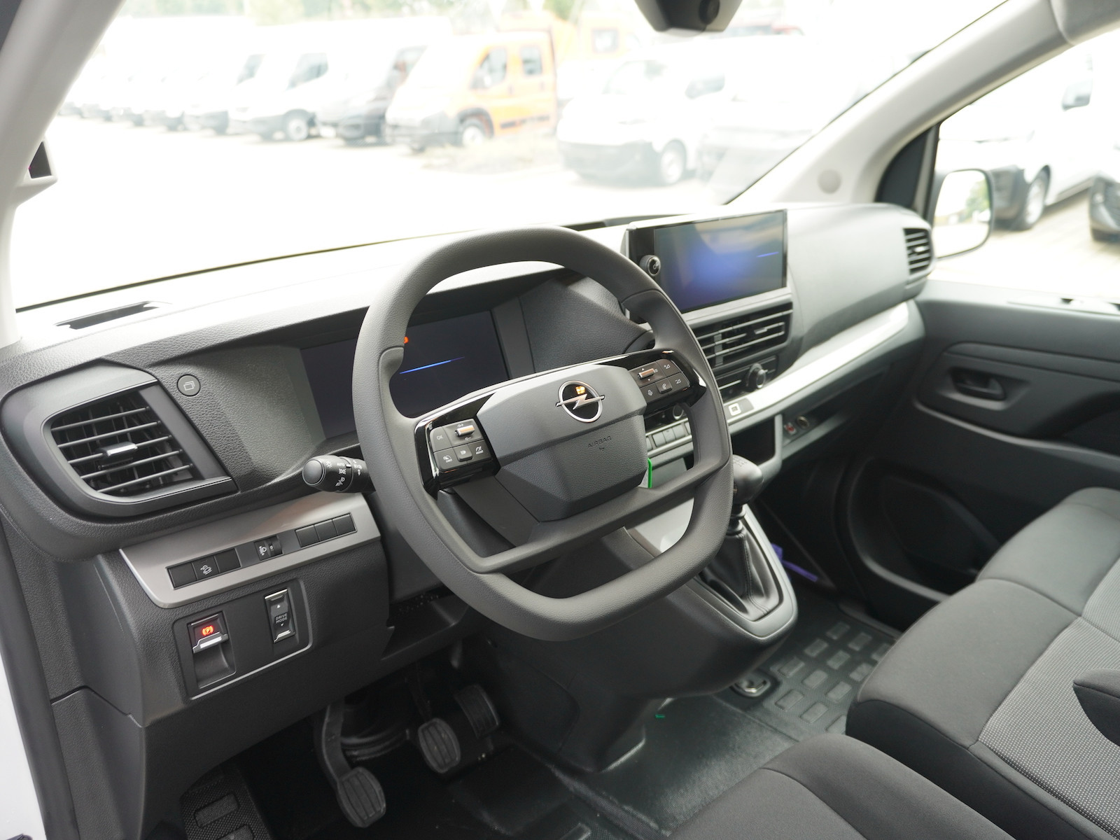 157607961 - Opel Vivaro #15 157607961 - Opel Vivaro #15