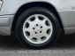 Mercedes-Benz E 200 Cabrio, 1Hand, Scheckheft, Klima, Leder