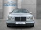 Mercedes-Benz E 200 Cabrio, 1Hand, Scheckheft, Klima, Leder