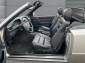 Mercedes-Benz E 200 Cabrio, 1Hand, Scheckheft, Klima, Leder