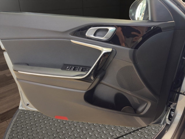 Kia cee'd – Bild 12
